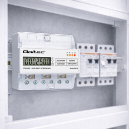 Digitálny elektromer Qoltec 50978 DIN 3-fázový 3x230/400V 100A