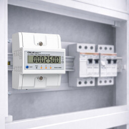 Digitálny elektromer Qoltec 50980 DIN 3-fázový 3x230/400V 100A Resetovaťeľný