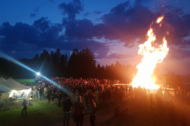 Pracovné svietidlo FlexLED 2-stranný LED svetelný pás na káblovej cievke 10m 230V 130W 4000K (841073)