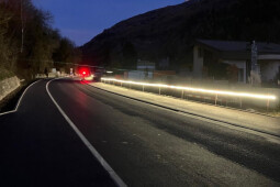 Pracovné svietidlo FlexLED 2-stranný LED svetelný pás na káblovej cievke 25m 230V 325W 4000K (841060)