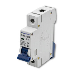 Istič Qoltec 52589 C10 1P 