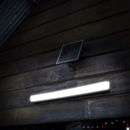 LED solárne lineárne svietidlo 120cm senzor pohybu/svetelný senzor-aut.zopnutie/vypnutie, ďiaľ.ovládanie CCT=3000-6000K (SKU: 6500) VT-120018