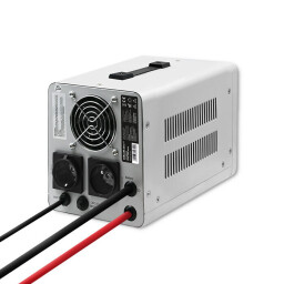 Záložný zdroj Qoltec 50720 UPS 800VA/560W čistý sínus, sivý