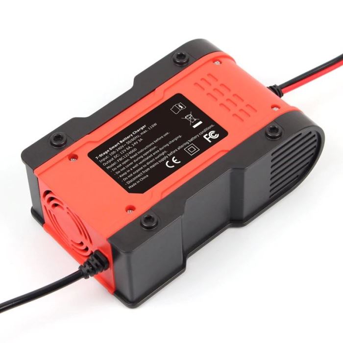 Nabíjačka akumulátorov s automatikou FOXSUR FBC122406D pre Pb a LiFePO4 7-etapová (G812)
