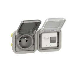 Plexo55 069567L zásuvka 2P+PE s prúdovým chráničom 30mA
