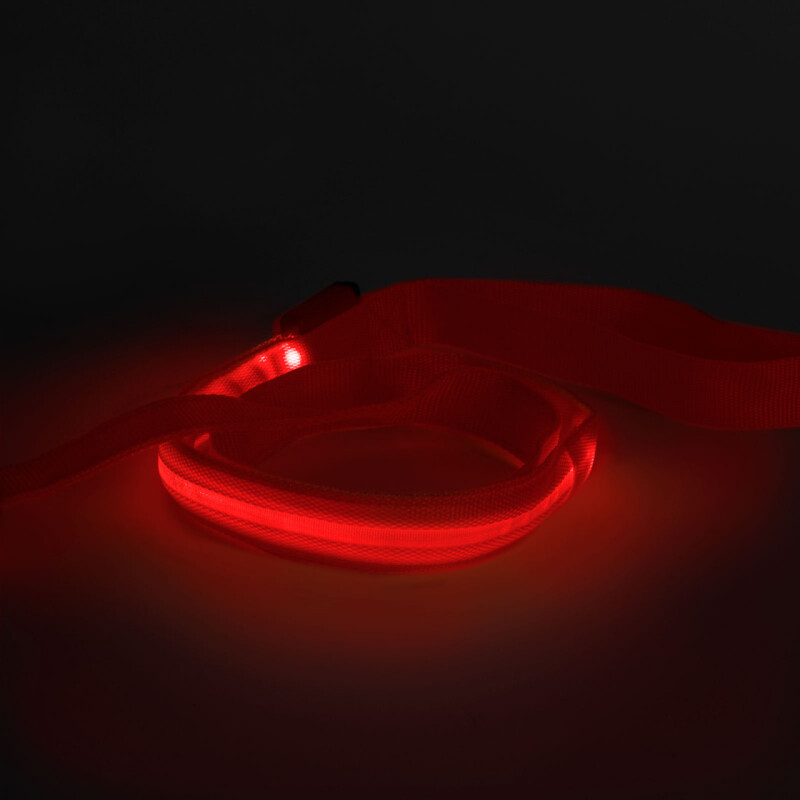Svietiace LED vodítko 2,5 x 120 cm s akumulátorom , červené (60026A)
