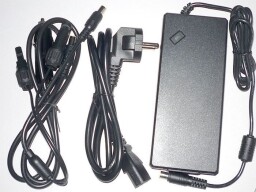 Nabíjacia stanica J650 (650W) powerbank (R991A)