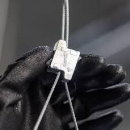 B-LOCK Combo pack BL1-30-1.5MM-50M súprava na zavesenie žlabov, osvetlenia... (30ks svoriek + 30m 1,5mm lanko) GRIPPLE