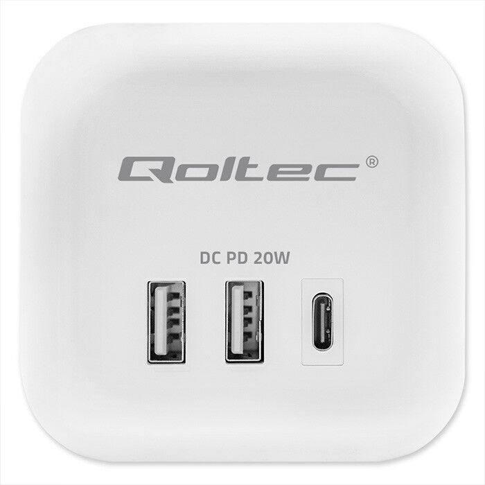 Rozbočovacia zásuvka - rozdvojka Qoltec 52548 kocka 6v1 3x230V 2xUSB(A) 1xUSB(C) 20W biela s vypínačom