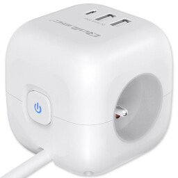 Predlžovacia šnúra 3-zás. - 2m + 3xUSB , kocka s presvetleným vypínačom , Qoltec 52547