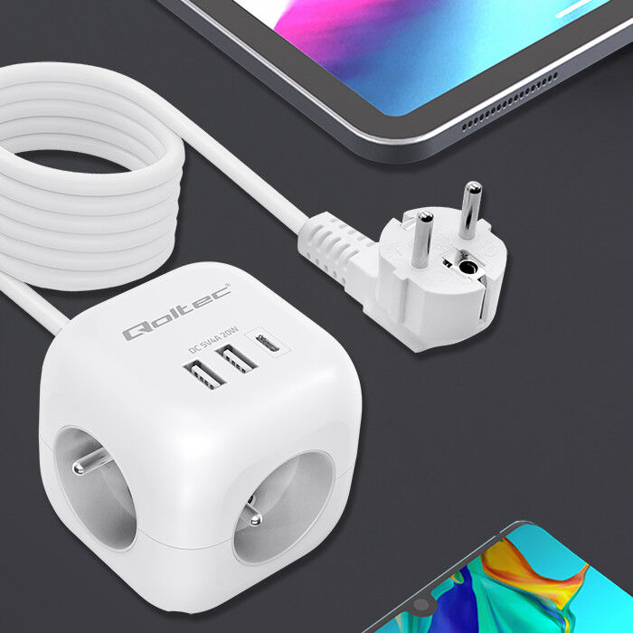 Predlžovacia šnúra 3-zás. - 2m + 3xUSB , kocka s presvetleným vypínačom , Qoltec 52547