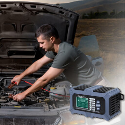 Inteligentná mikroprocesorová nabíjačka s testerom batérií a funkciou opravy 12V/6A , LCD displej , pre batérie AGM/LiFePO4/GEL Qoltec 52488