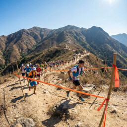 Vytyčovacia páska 25mm x 75m fluorescenčná (11073)